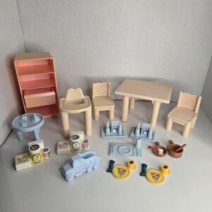 Vintage Playskool Fisher Price Dollhouse Furniture Lot of 16 Pcs Loving Family